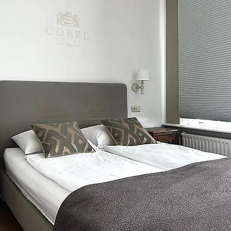 Corel 3* Haag